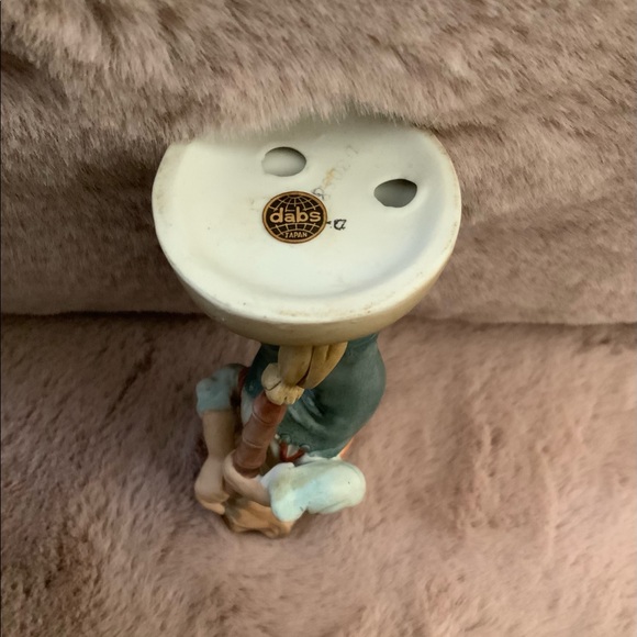 Vintage Dabs Japan Old Man Grandpa Glasses Broom Figurine - Picture 4 of 4